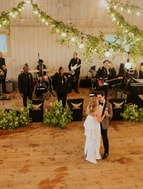 bide and groom first dance RG|NY