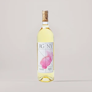 RG Sauvignon Blanc Semillon bottle beauty shot